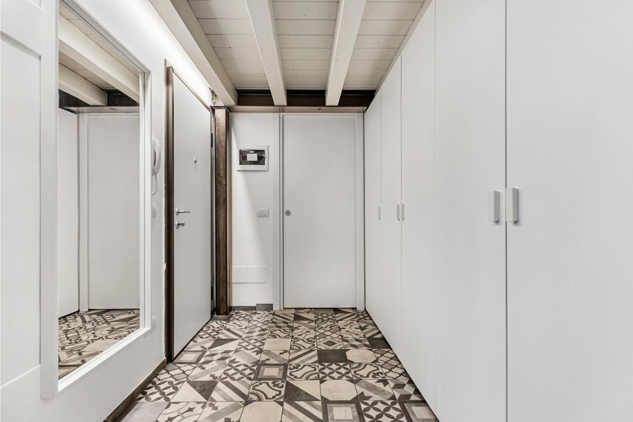 Loft Spritz Nel Centro Di Milano, Via Sottocorno, Porta Vittoria