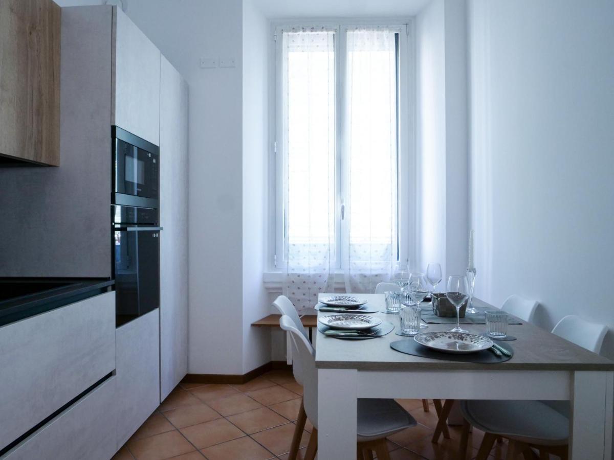 Wonderful Downtown Apartment-hd Netflix, King-size Bed, Two Minutes' Walk From Metro Milaan
