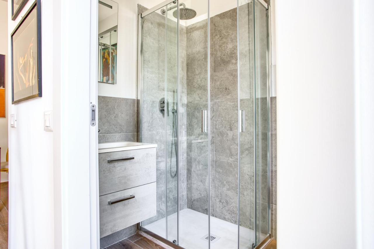 Lejlighed Joivy Bright Flat Near Sforzesco Castle Milano