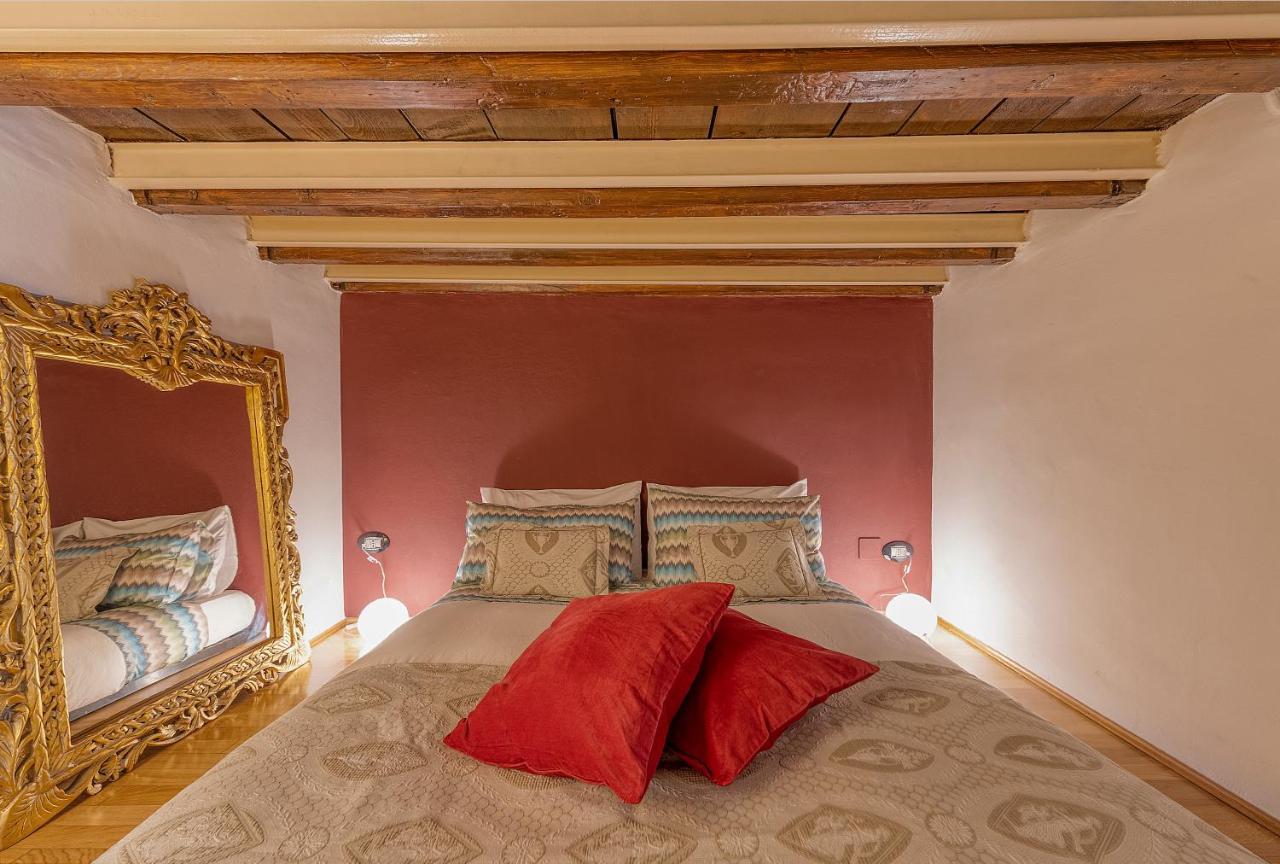 Center Of - Brera The Art Of Living