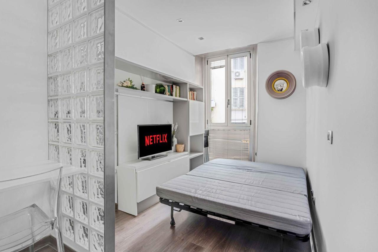 Cc8 -brera-isola- Modern - - Wifi