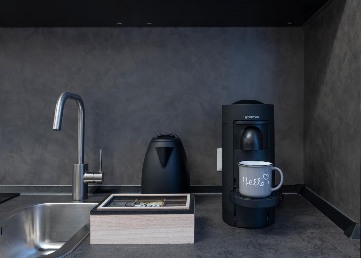 Super Modern And Design Apartment, A Due Passi Dai Navigli Lejlighed