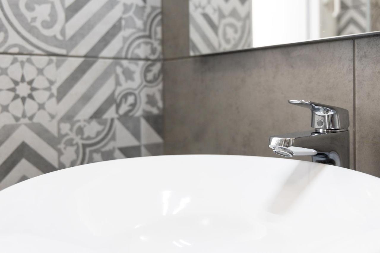 Apartment Melissa•sweethome Sansiro, Milano! Milan