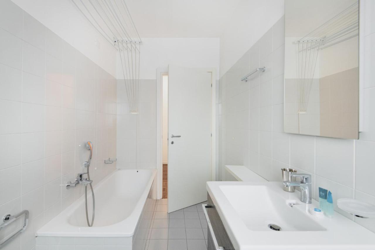 Easylife - Accogliente Dimora Con Balcone Appartamento Milano