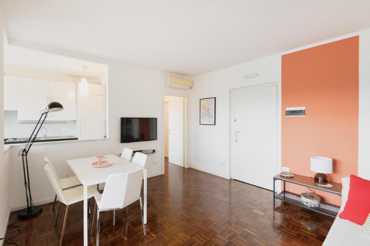 Easylife - Accogliente Dimora Con Balcone Appartamento