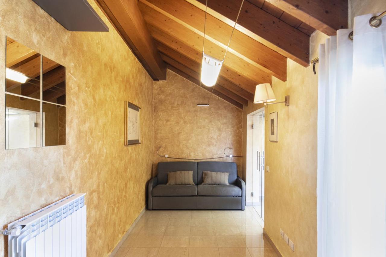 Easylife - Esclusivo Attico In S Babila Leilighet