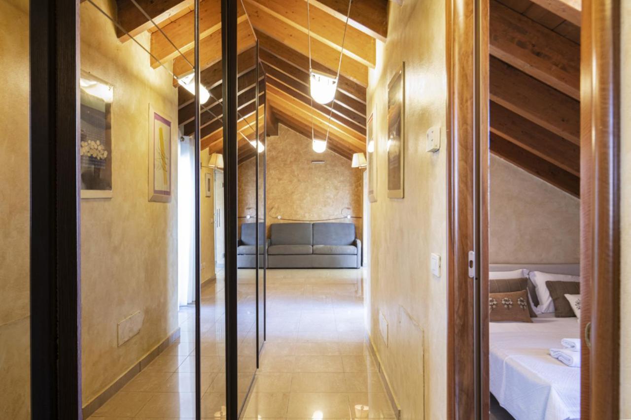 Easylife - Esclusivo Attico In S Babila * Milano