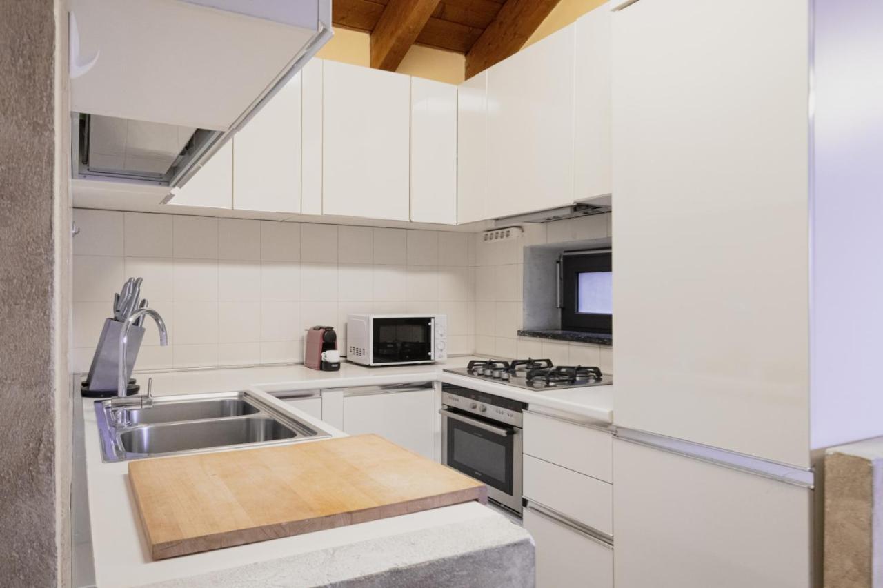 Easylife - Esclusivo Attico In S Babila * Milano