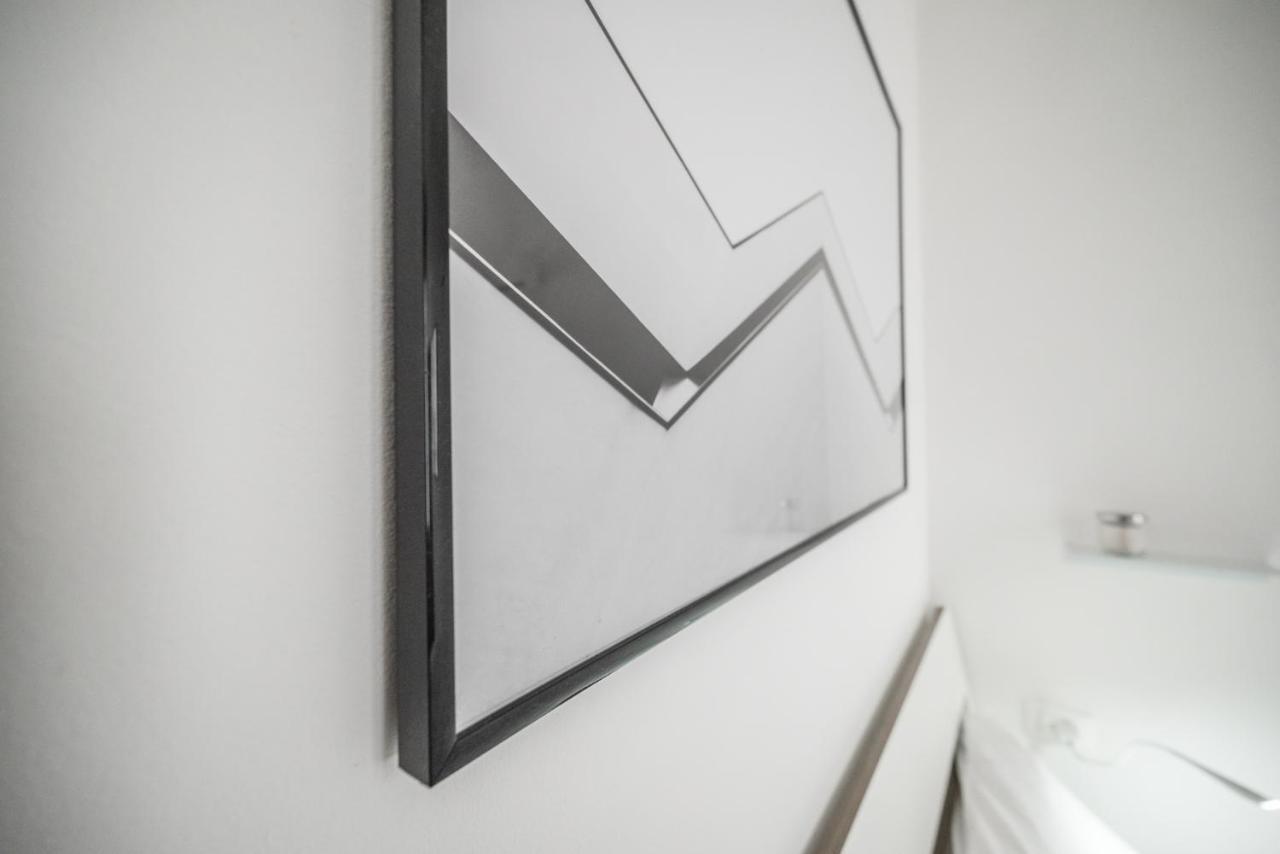 The Minimal Chic - Isola District Appartement