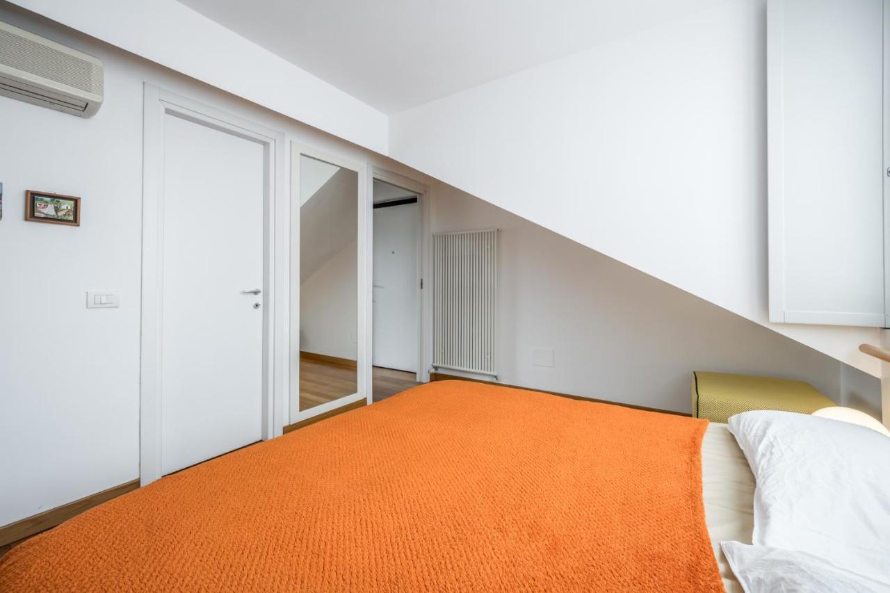 The Orange Attic - Navigli Area Appartamento