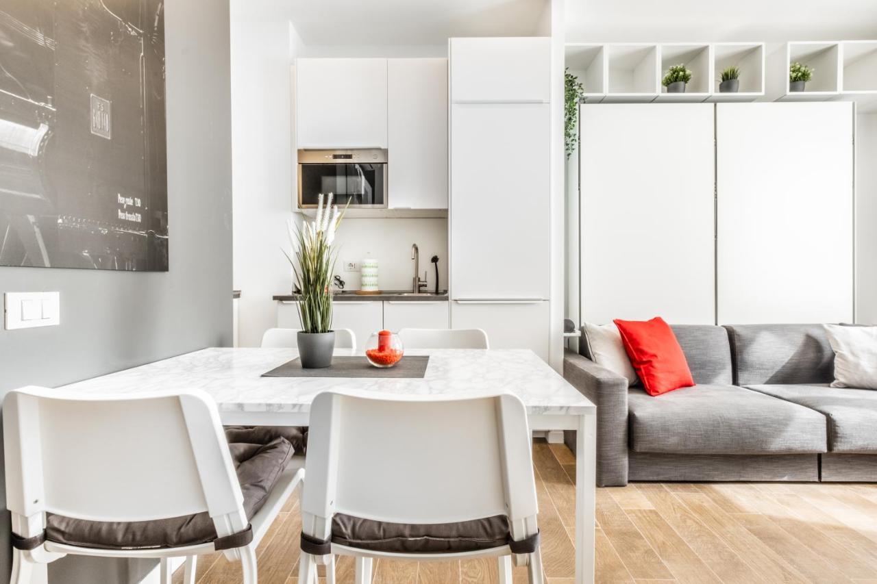 City Life House-red San Siro & Duomo Appartement