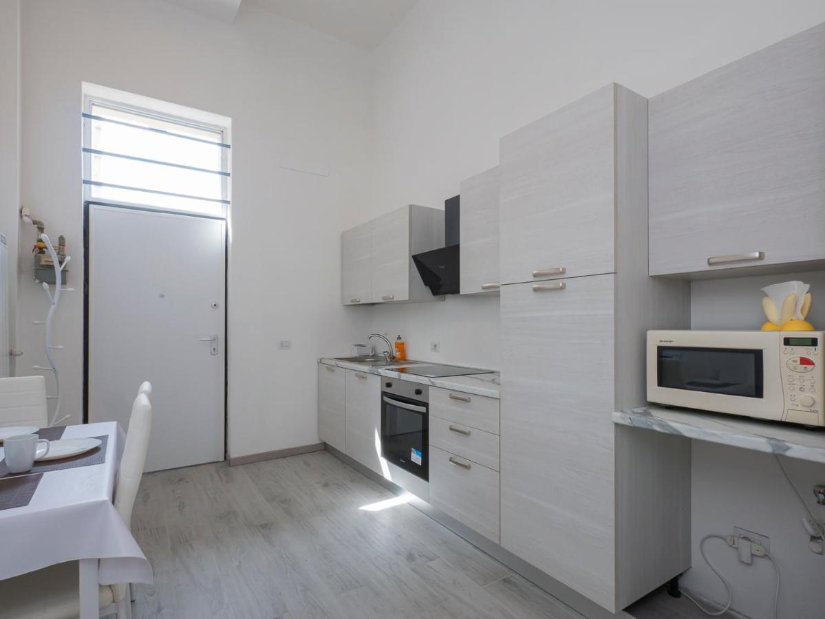 Apartment I Host - Neera 22