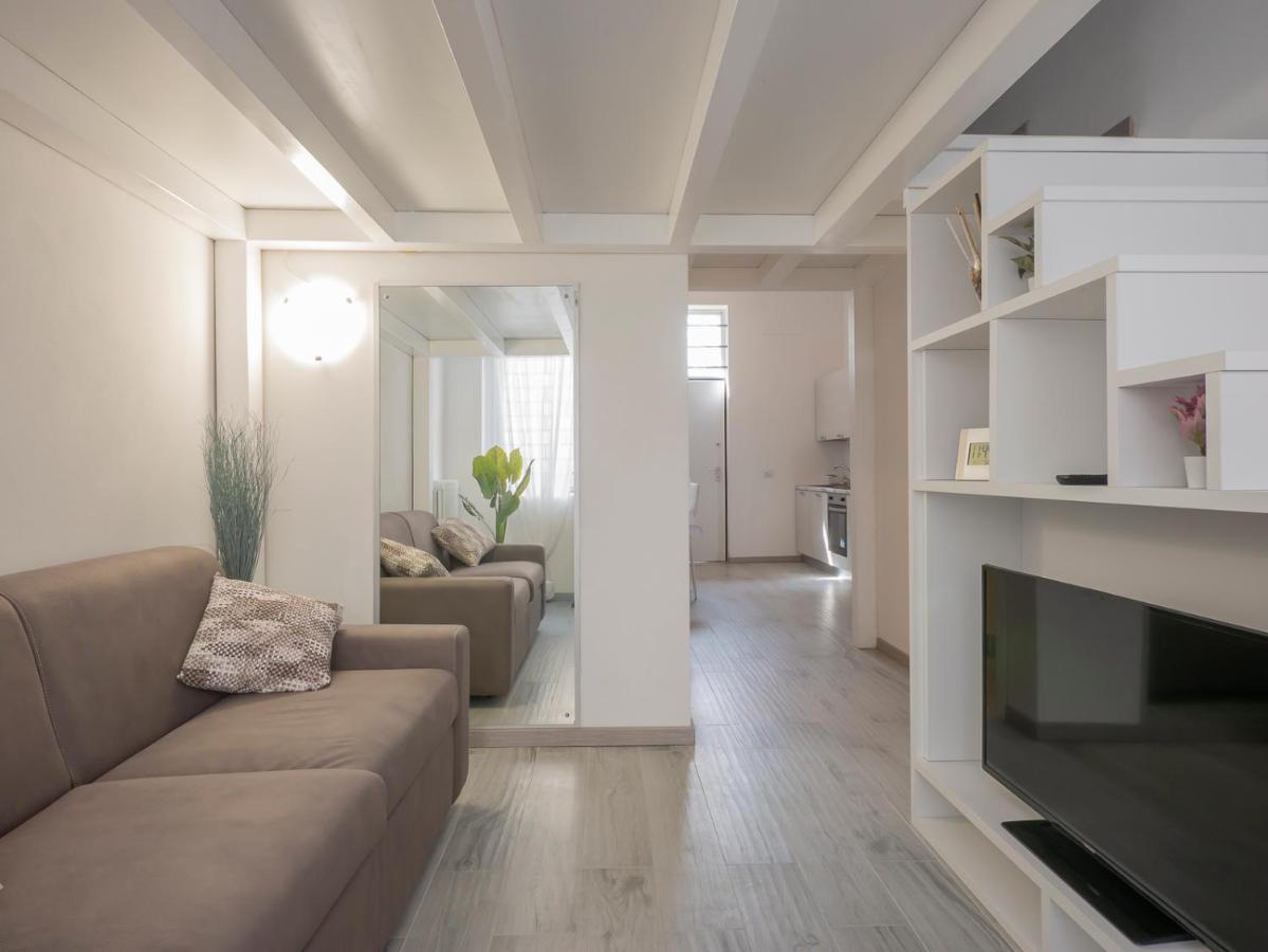 Apartment I Host - Neera 22 *