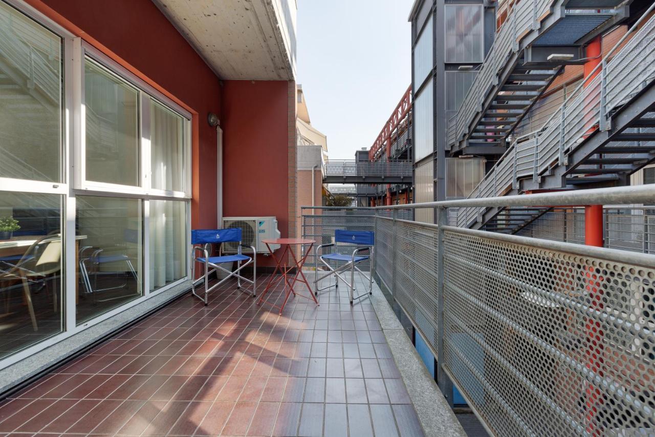 Industrial Design - With Terrace Appartamento Milano