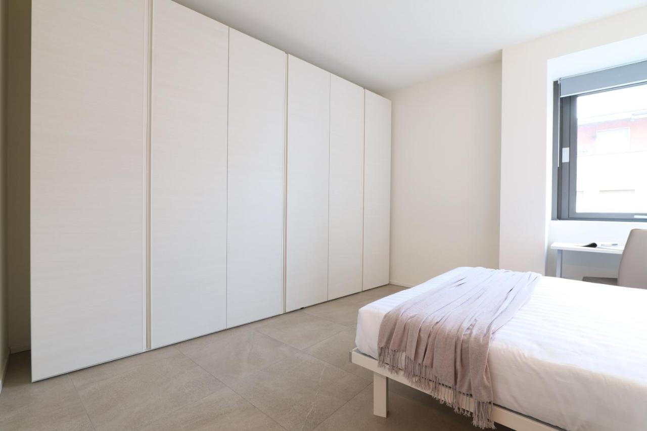 Contempora - Rosellini 5a