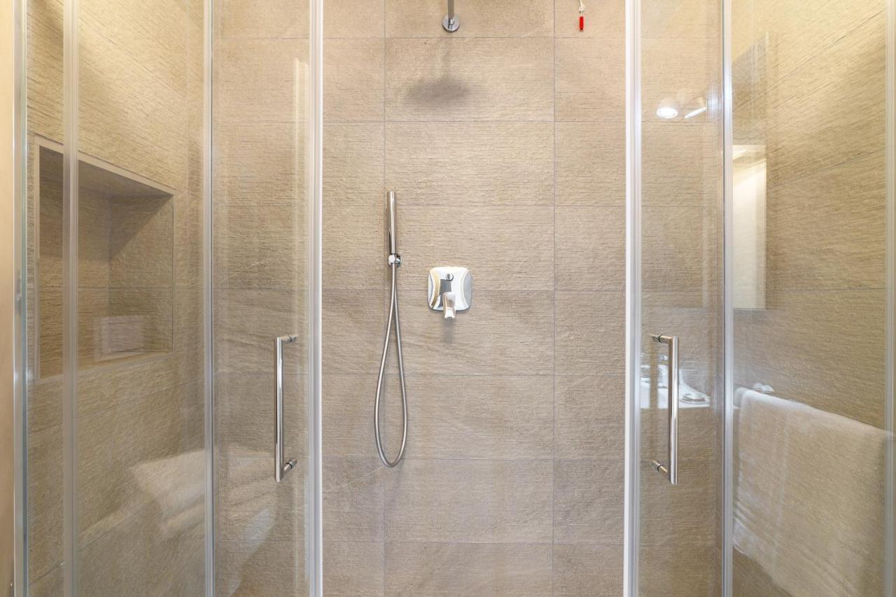 Contempora - Rosellini 5a Leilighet *
