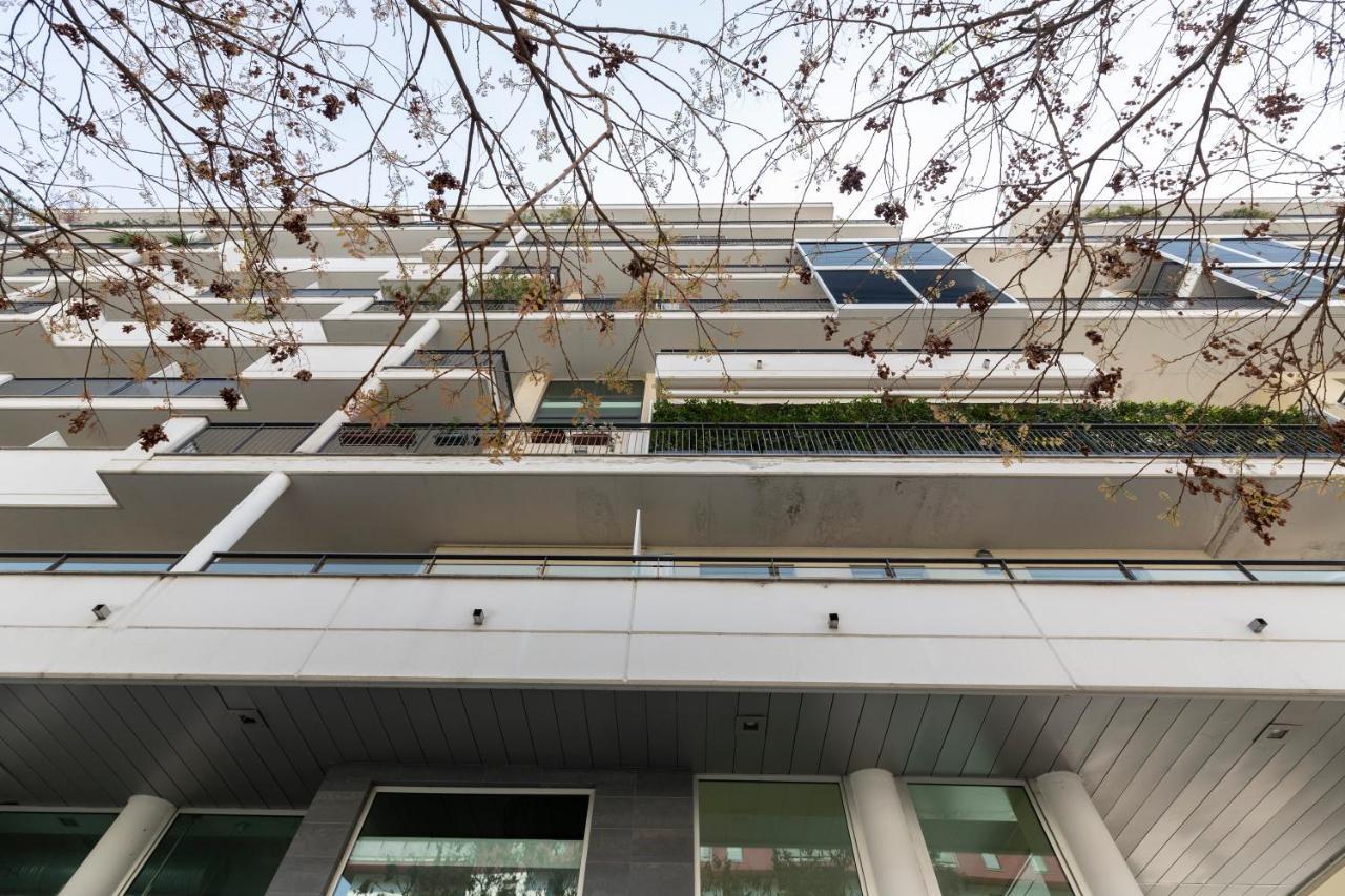 Apartment Sky Santa Giulia Milan