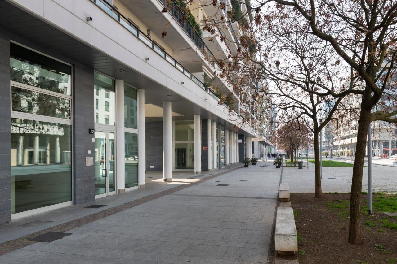 Apartment Sky Santa Giulia Milan