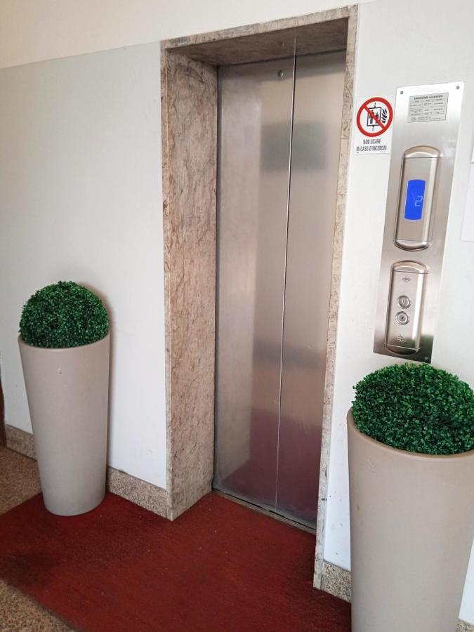 New Apartament Stazione Apartment