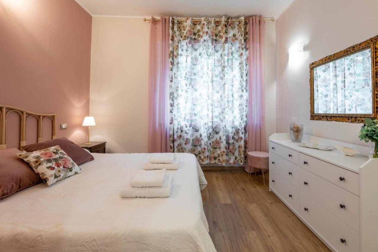 Bnbutler - Principe Eugenio - Casa Corsini, Un Angolo Retro Apartment Mailand