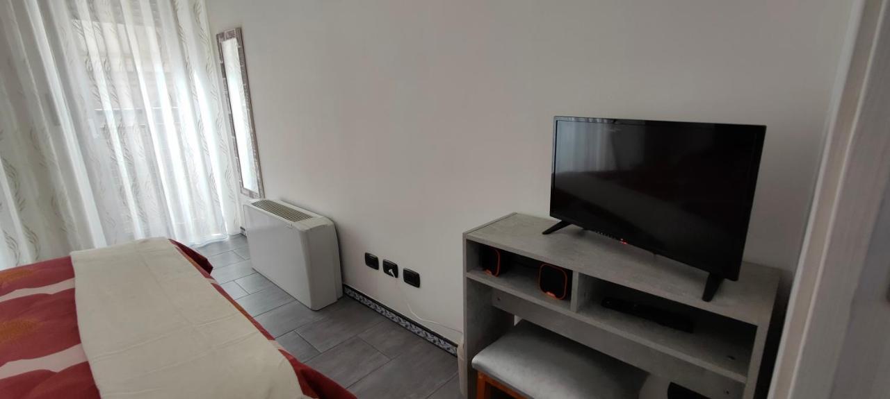 Lf Luxury Homes Apartment