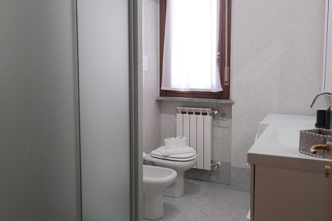 Bwr - Bilocale Con Terrazzo, Via Gonin Leilighet