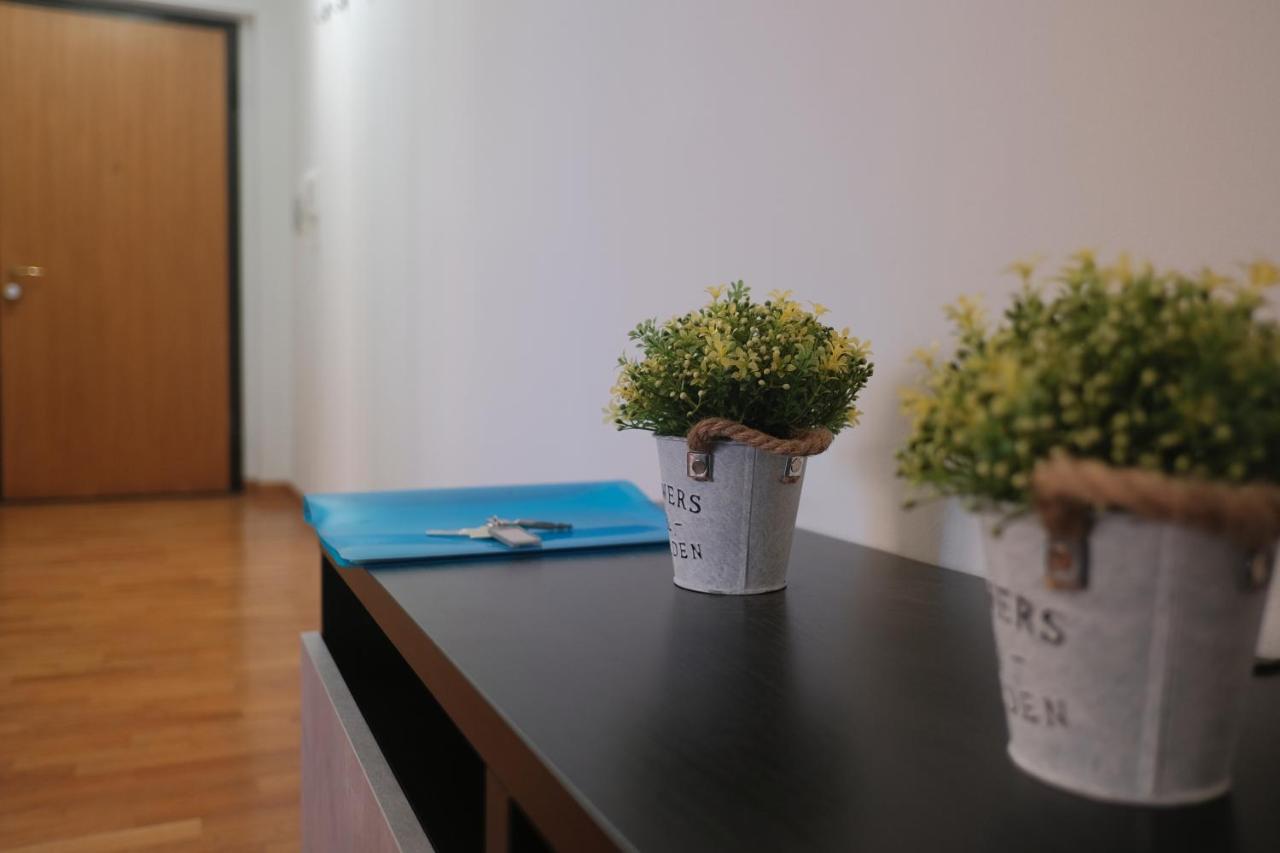 Leilighet Bwr - Bilocale Con Terrazzo, Via Gonin *