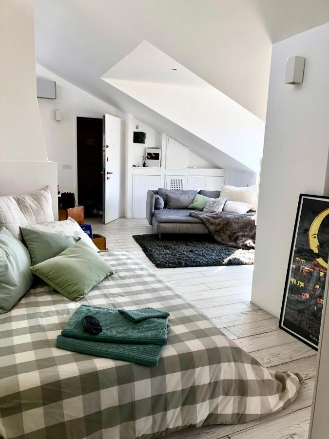 Apartment Attic 9th Floor With 2 Terrace In Center Brera With Amazing View Milan