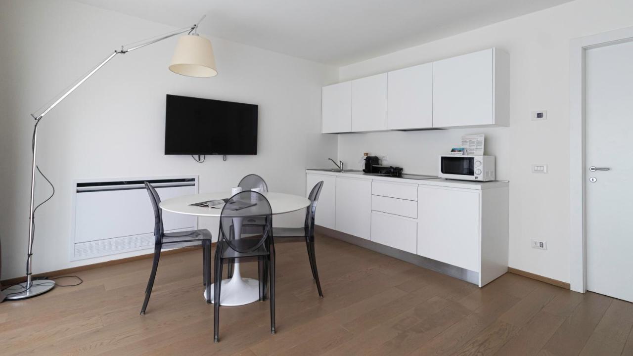Italianway - Corso 11 * Milano
