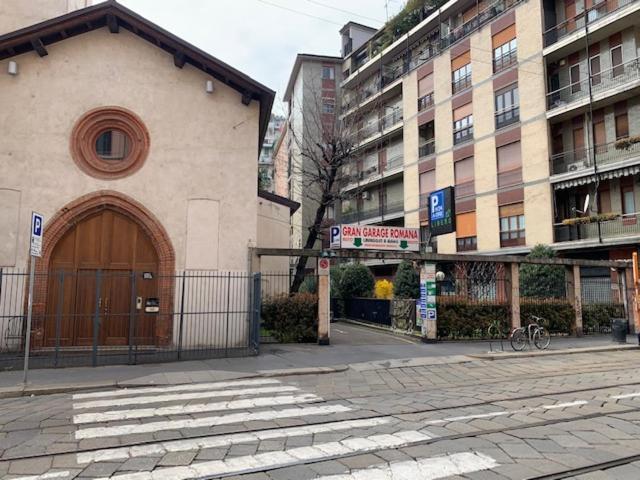 Luditilla - Trendy & Locations - Corso Di Porta Romana Milan