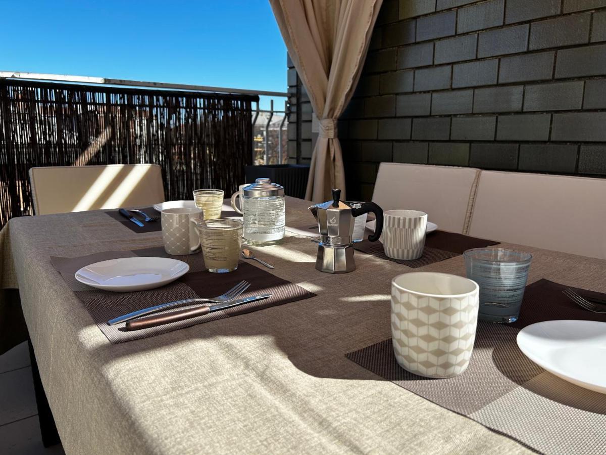 Apartment R39 Attic With Terrace And Private Parking *