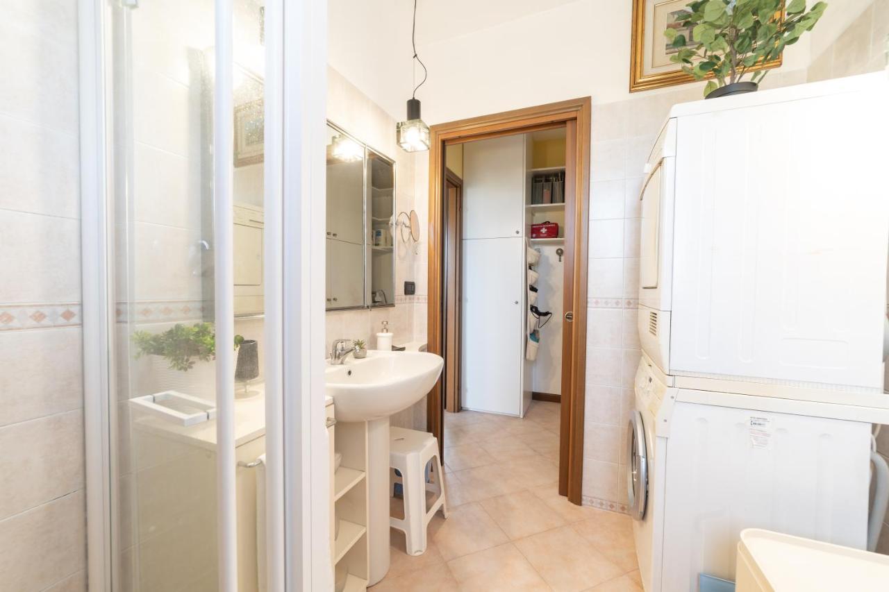 Apartment Rho-fiera Vintage House & Garage Privato
