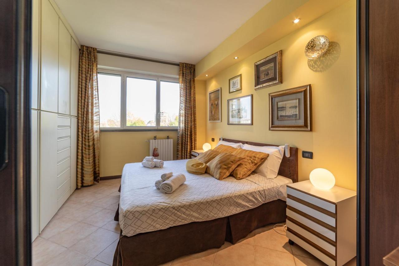 Apartment Rho-fiera Vintage House & Garage Privato Milan