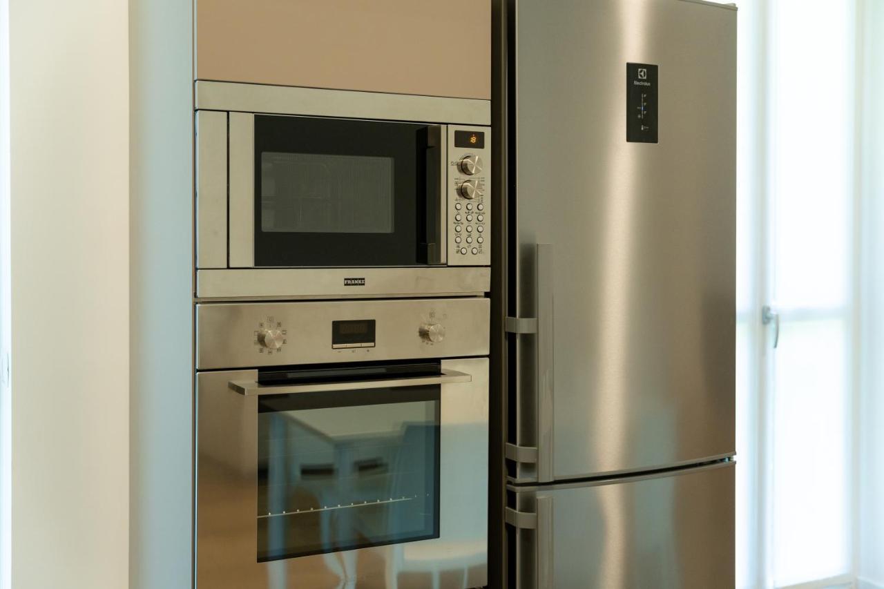 Appartamento 15min Metro Duomo - Rho Fiera - Skyscraper Kitchen Milano
