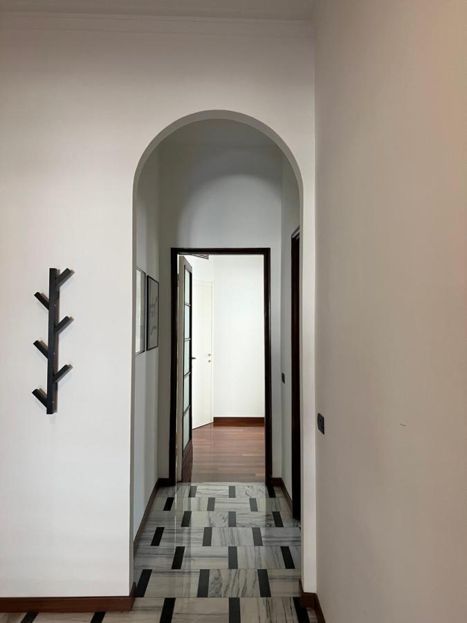 Rebecca's Collection: Repubblica Apartment