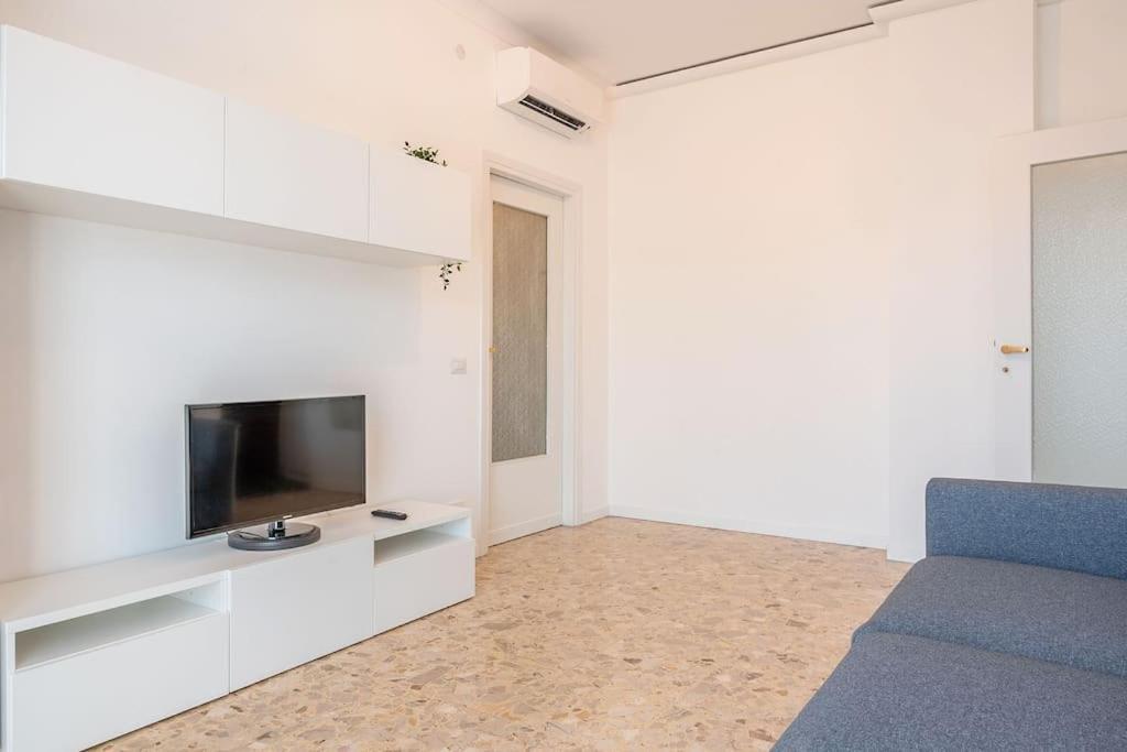 Guest Planet - Intero M1 Gambara * Milano