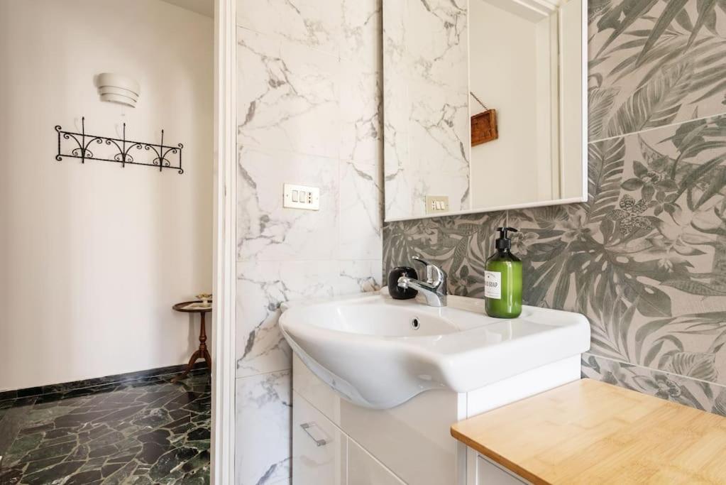 Apartment Dimora Per Due Centro