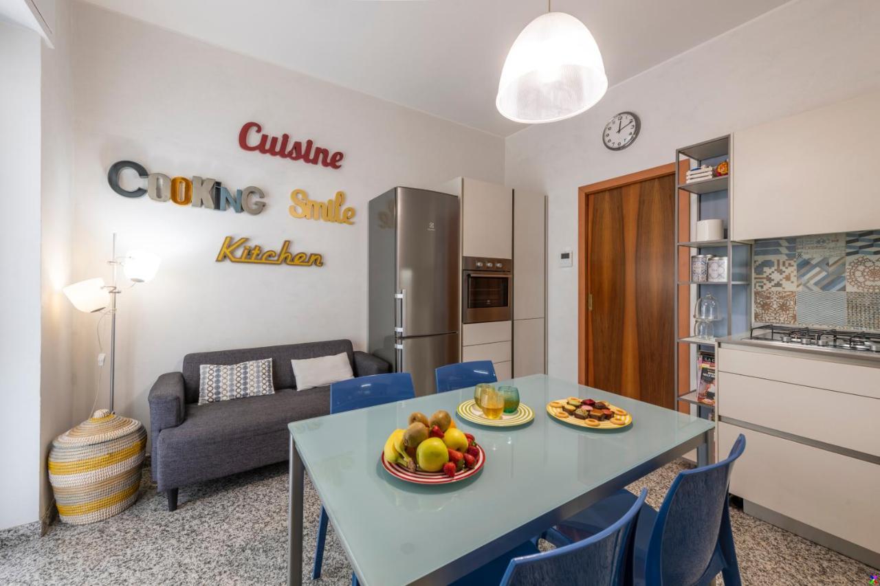 Bnbutler - Stromboli, 22 - Ampio, Luminoso Ed Elegante Milano