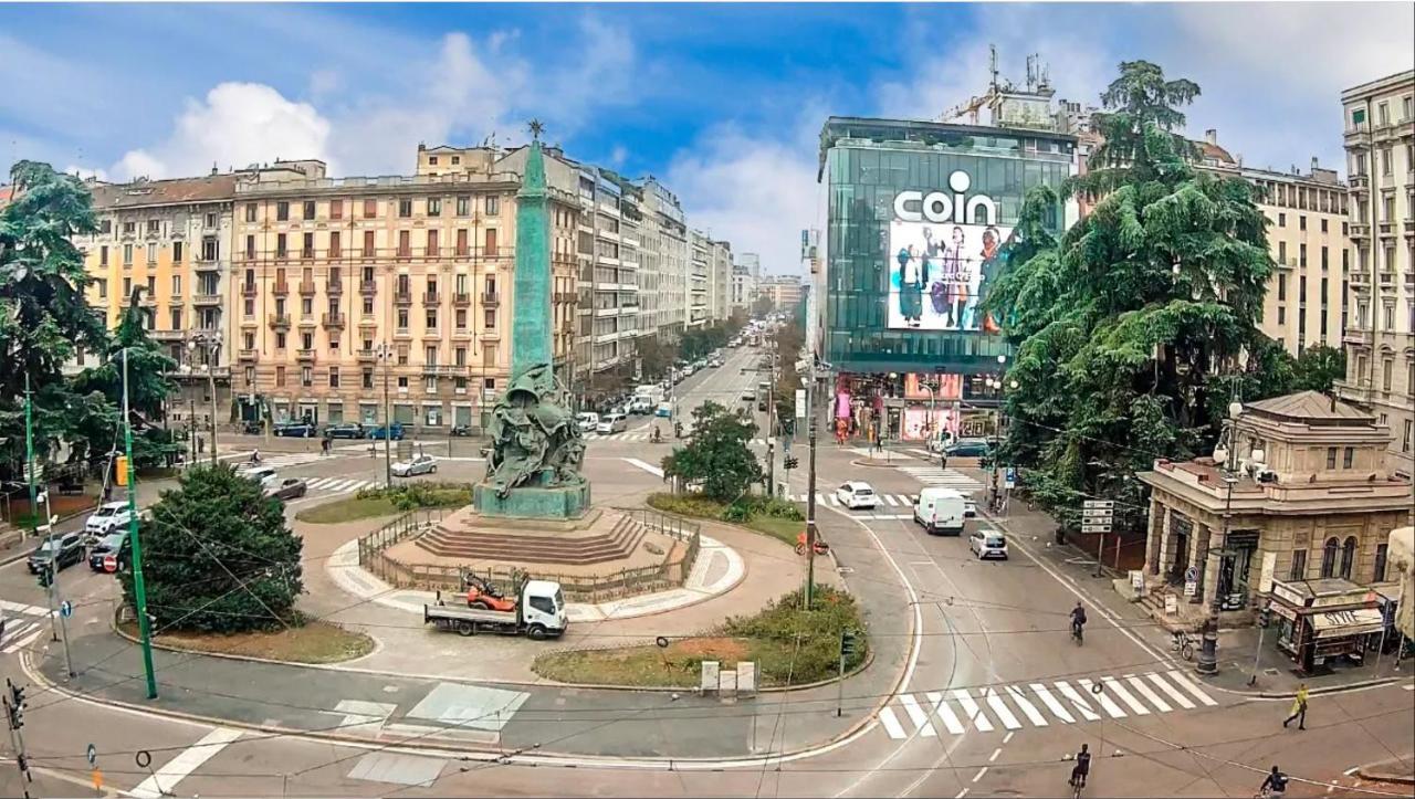 Place - Piazza V Giornate In The Center- Wifi - Netflix Appartamento