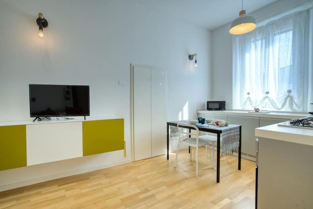 Ospitali - Casa Armonia Delizioso Bilo Vicino A Piola Apartment