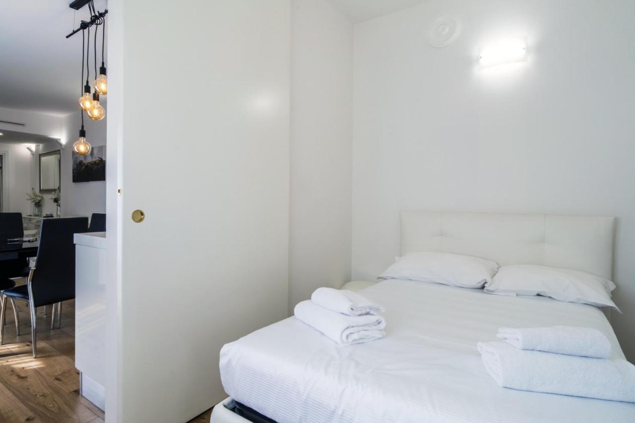 Apartment Easylife - Elegante Dimora A Due Minuti Dal Duomo