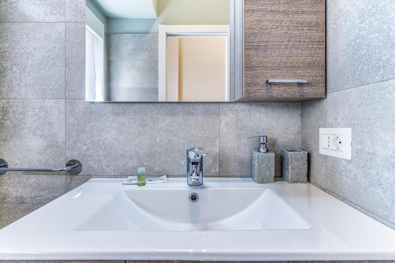 Apartment Mora Mailand
