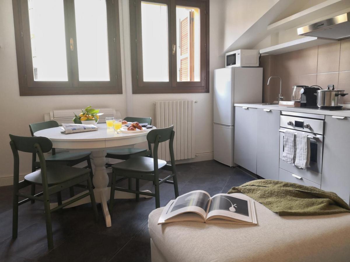 Apartment I Host - Pericle 9 *