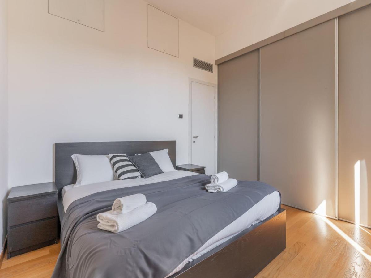 The Rent - Modern Two-bedroom Near Navigli Leilighet *