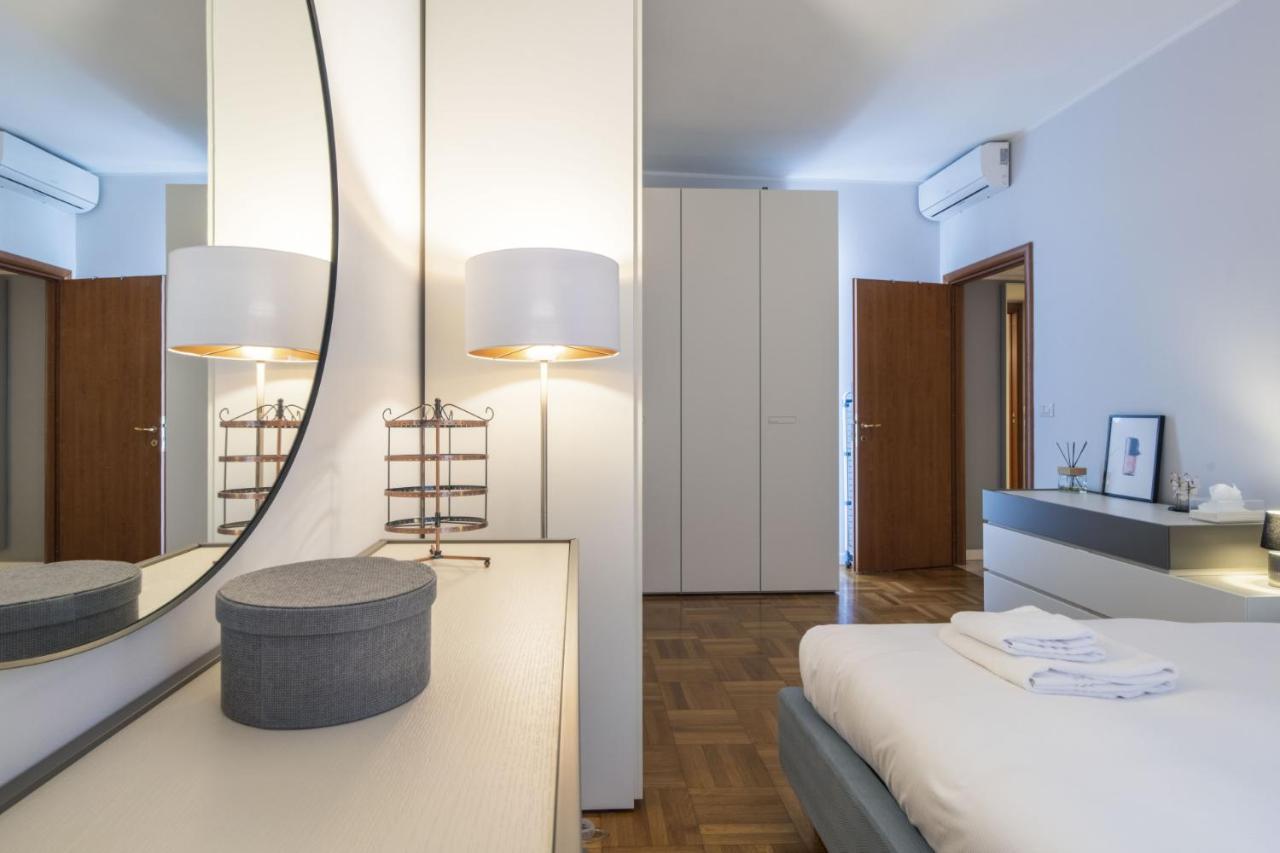 Lejlighed Easylife - Elegante E Chic Dimora Con Balcone Milano
