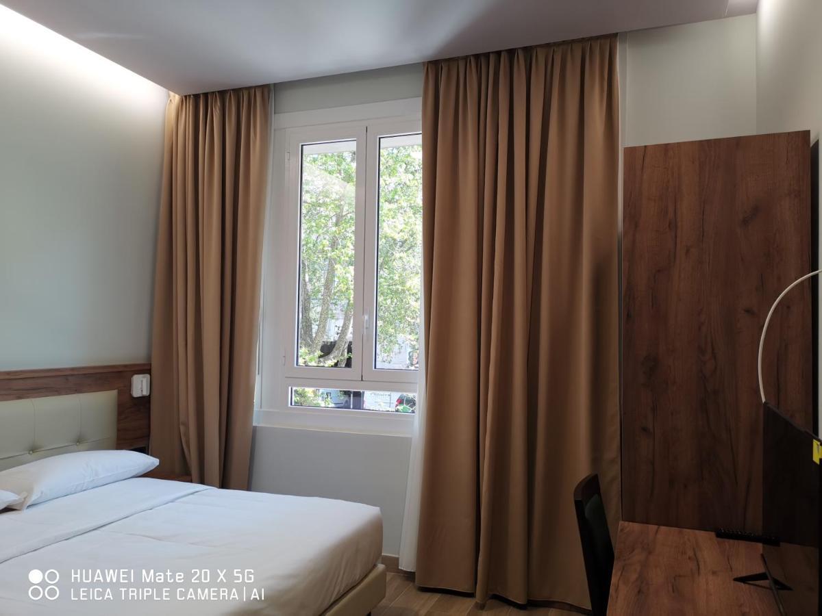 Station Hotel 3*