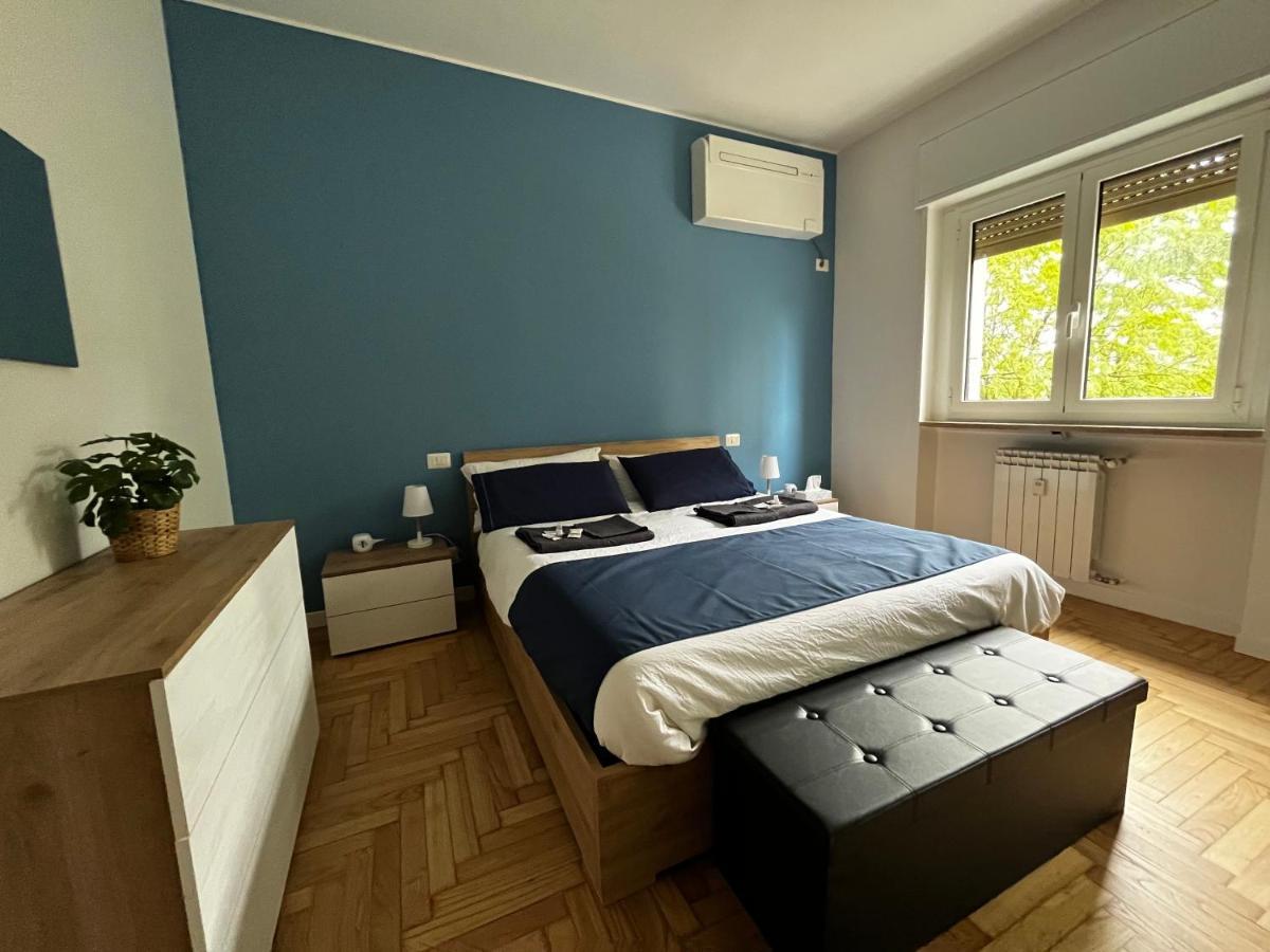 The Bright Place: Wide And Modern In Apartment *