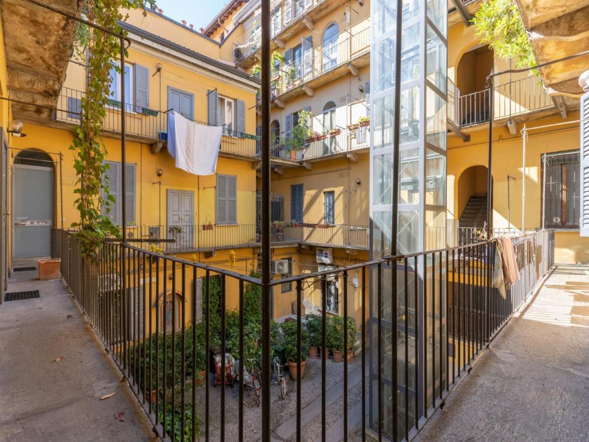 The Rent - Modern Two-bedroom Near Navigli *