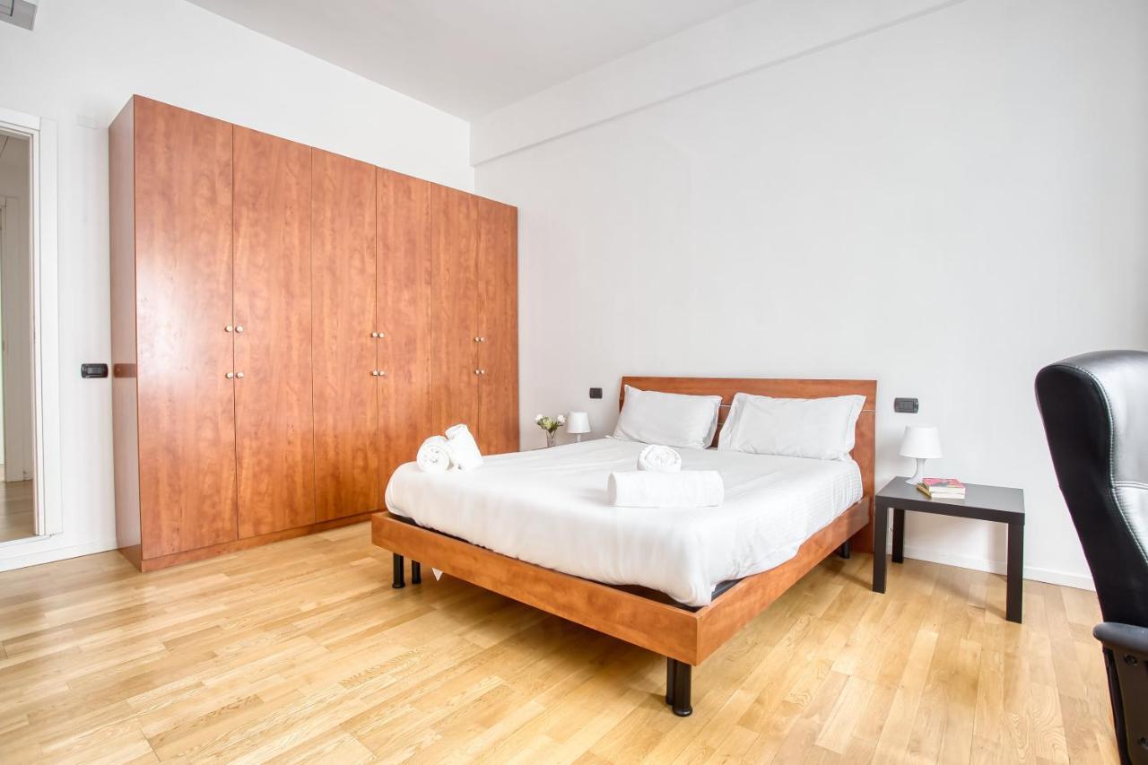 Apartment Altido Tasteful Flat Near Centre