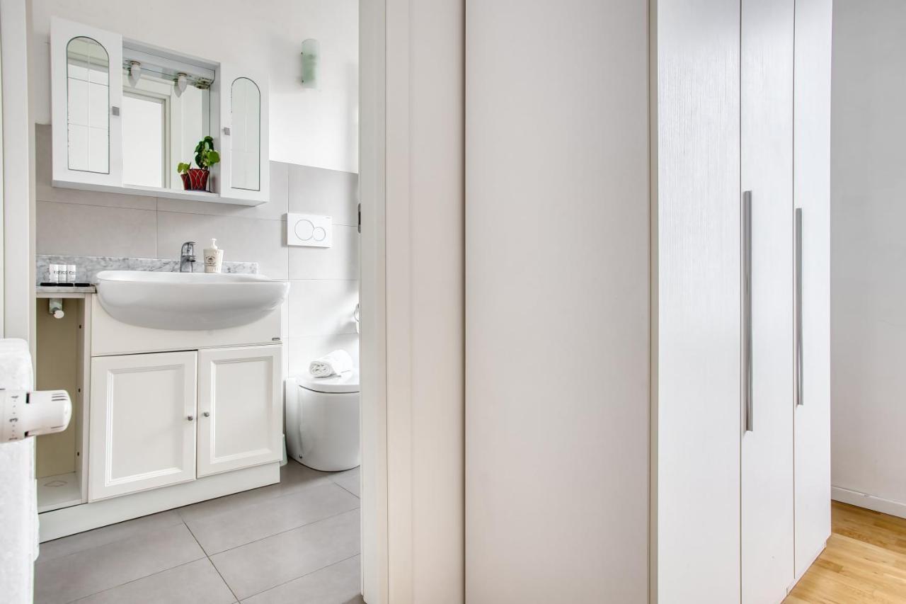 Apartment Altido Tasteful Flat Near Centre Milan